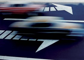 Photograph of cars in movement. | Recurso educativo 770569